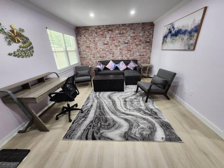 Modern Island Serenity!-Pet-Friendly Villa Хилтън Хед Айлънд Екстериор снимка