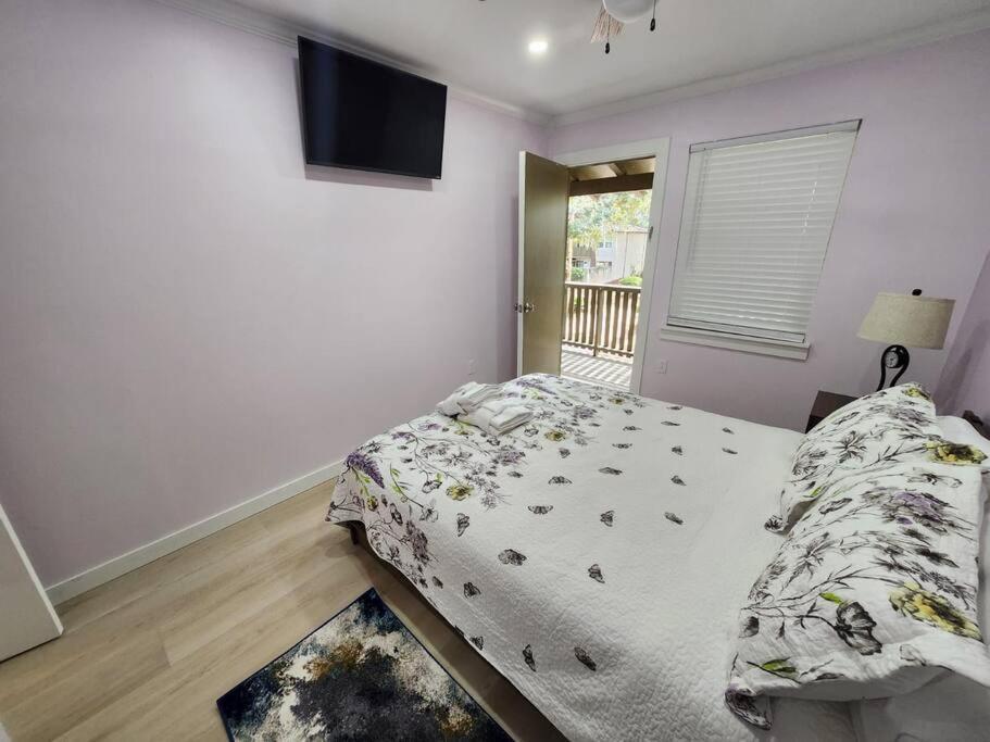 Modern Island Serenity!-Pet-Friendly Villa Хилтън Хед Айлънд Екстериор снимка